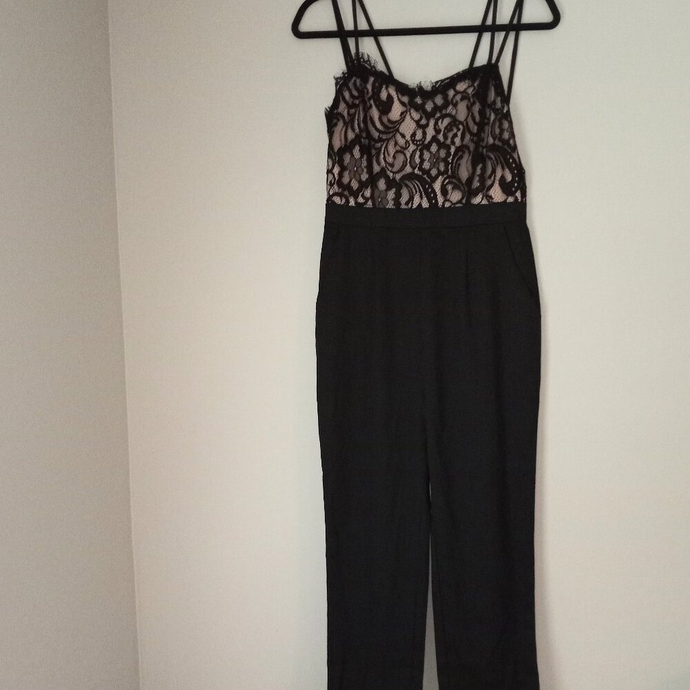 NAANAA BLACK JUMP SUIT ALL-IN-ONE WITH BLACK LACE BODICE WITH STRAPS SZ M